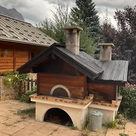 Les 3 Petits Cochons Chalet Puy Saint Vincent Village Chalet Puy-Saint-Vincent